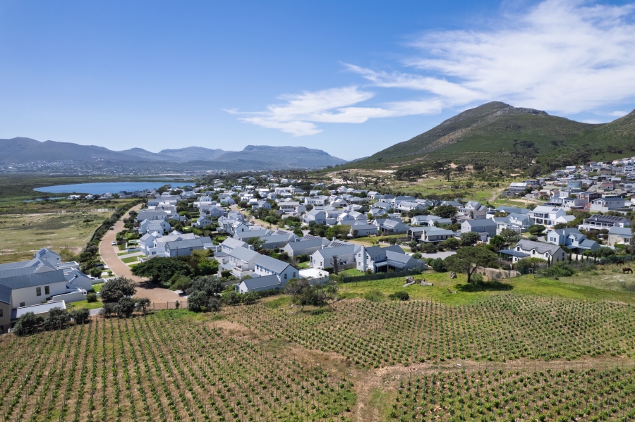 3 Bedroom Property for Sale in Bluewater Estate Western Cape